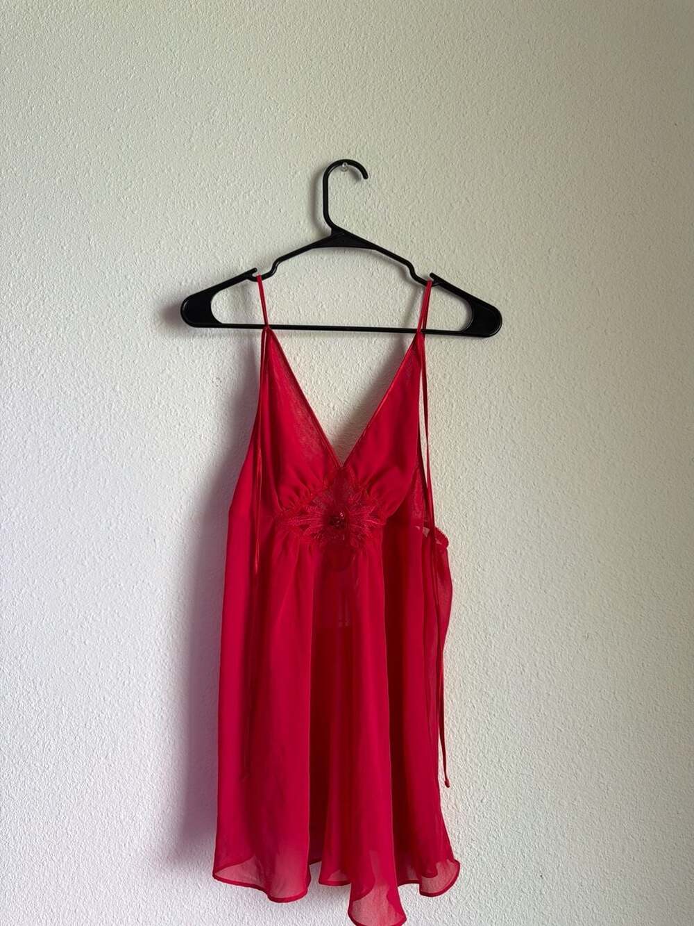 Cliché Daywear Red Sheer Embroidered Babydoll Chemise, Size Small